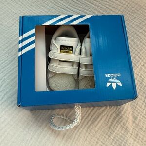 Adidas White Crib Shoe baby
